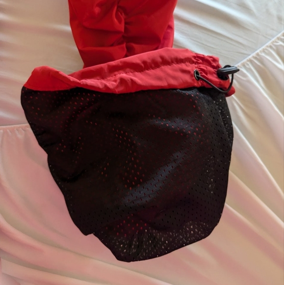 Varenne Deep Cut Red trackpants - Picture 5 of 5